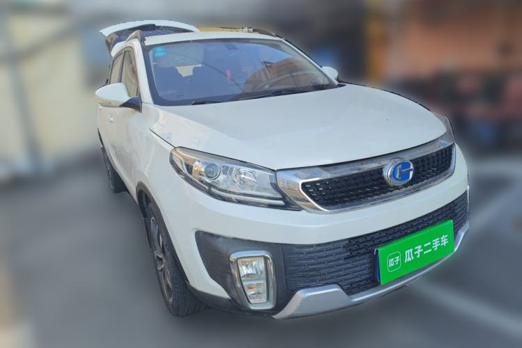 Used BAIC Changhe Q35 2016 1.5L Manual Smart Edition Front Right 45 Deg