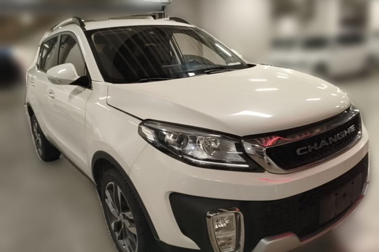 Used BAIC Changhe Q35 2016 1.5L Manual Smart Edition Front Right 45 Deg