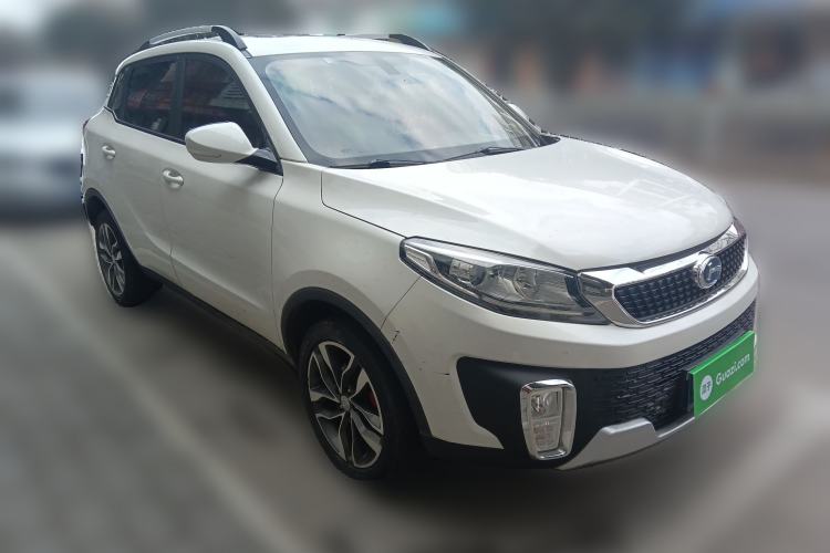 Used BAIC Changhe Q35 2016 1.5L Manual Smart Edition Front Right 45 Deg