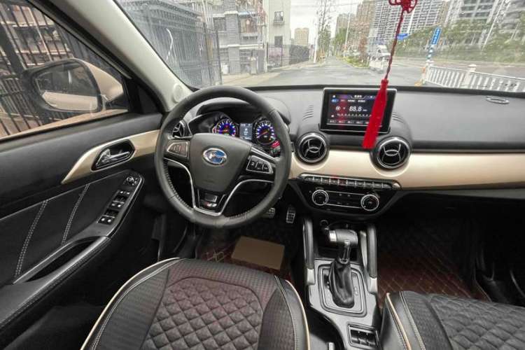 Used BAIC Changhe Q35 2016 1.5L Automatic Cool Edition Interior 2