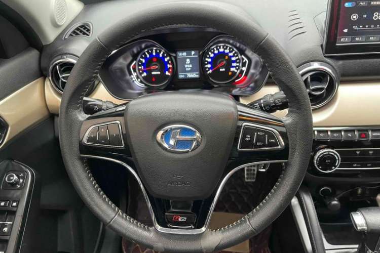 Used BAIC Changhe Q35 2016 1.5L Automatic Cool Edition Interior 3