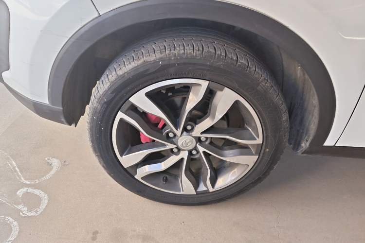 Used BAIC Changhe Q35 2016 1.5L Manual Smart Edition Left Front Wheel Hub