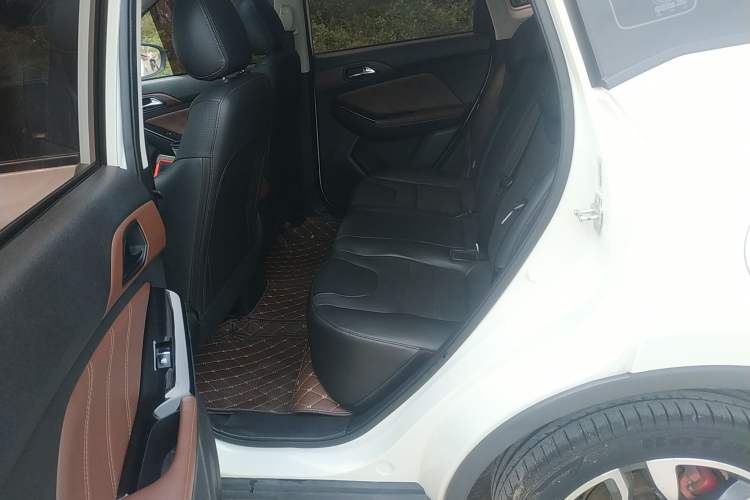 Used BAIC Changhe Q35 2016 1.5L Automatic Smart Edition Left Rear Seat