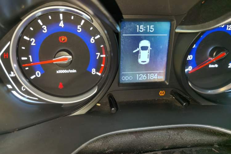 Used BAIC Changhe Q35 2016 1.5L Manual Cool Edition Odometer Close Up