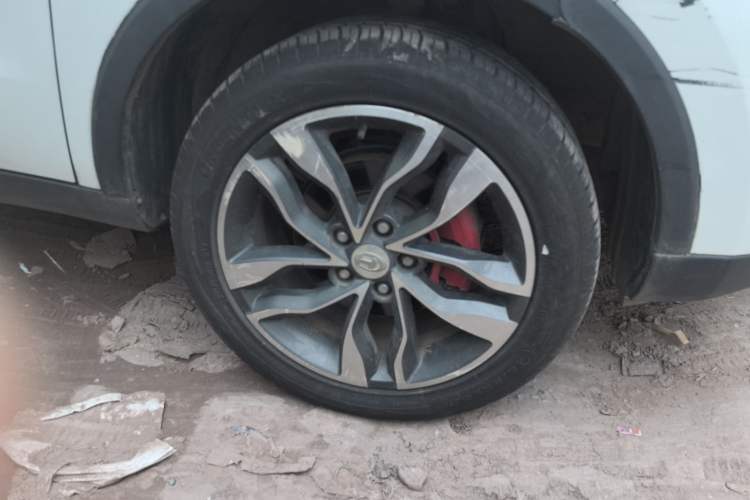 Used BAIC Changhe Q35 2016 1.5L Automatic Smart Edition Right Front Wheel Hub