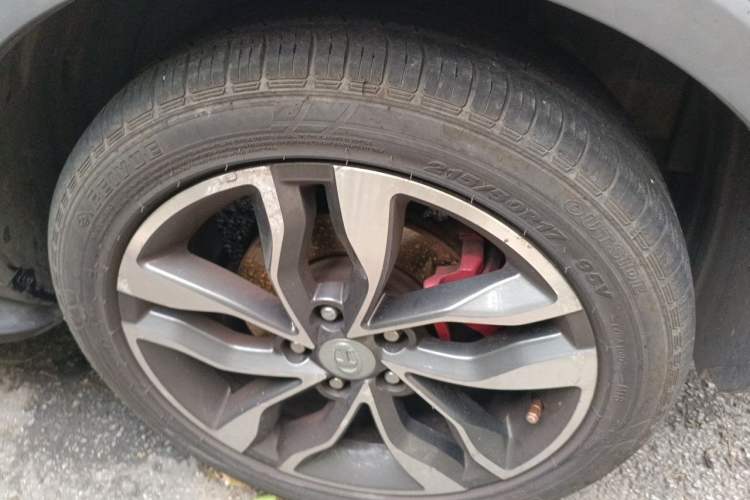 Used BAIC Changhe Q35 2016 1.5L Manual Smart Edition Right Front Wheel Hub