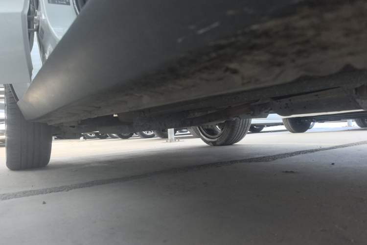 Used BAIC Changhe Q35 2016 1.5L Manual Smart Edition Right Side Sill