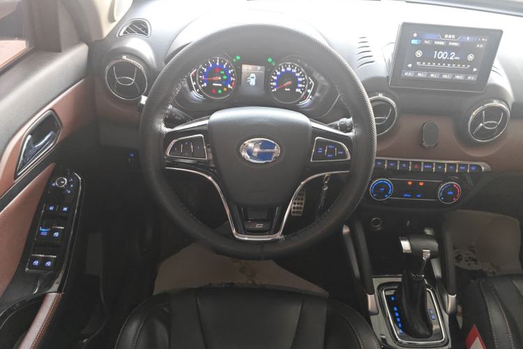 Used BAIC Changhe Q35 2016 1.5L Automatic Smart Edition Steering Wheel