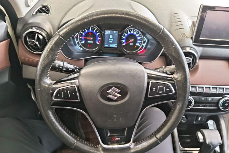 Used BAIC Changhe Q35 2016 1.5L Automatic Smart Edition Steering Wheel