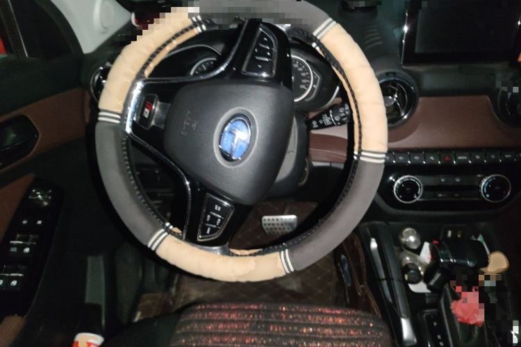 Used BAIC Changhe Q35 2016 1.5L Automatic Smart Edition Steering Wheel