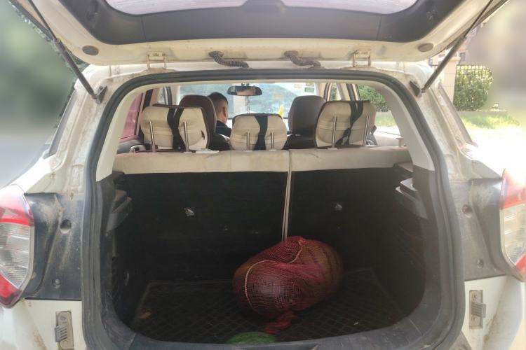 Used BAIC Changhe Q35 2016 1.5L Manual Smart Edition Trunk