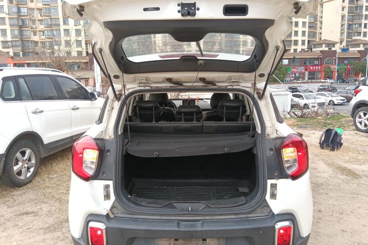 Used BAIC Changhe Q35 2016 1.5L Manual Smart Edition Trunk