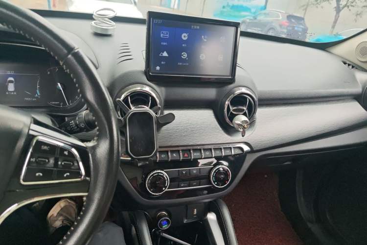 Used BAIC Changhe Q35 2018 1.5L Manual Cool Edition Audio And AC Panel