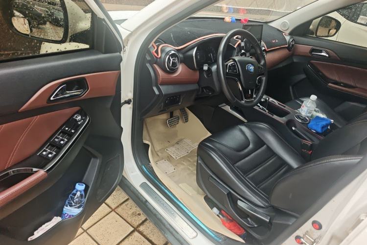 Used BAIC Changhe Q35 2018 1.5L Automatic Smart Edition Driver Seat