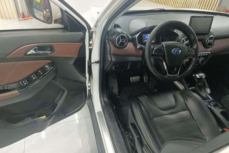 Used BAIC Changhe Q35 2018 1.5L Automatic Smart Edition Driver Seat