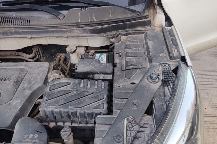 Used BAIC Changhe Q35 2018 1.5L Manual Smart Edition Engine Bay Left