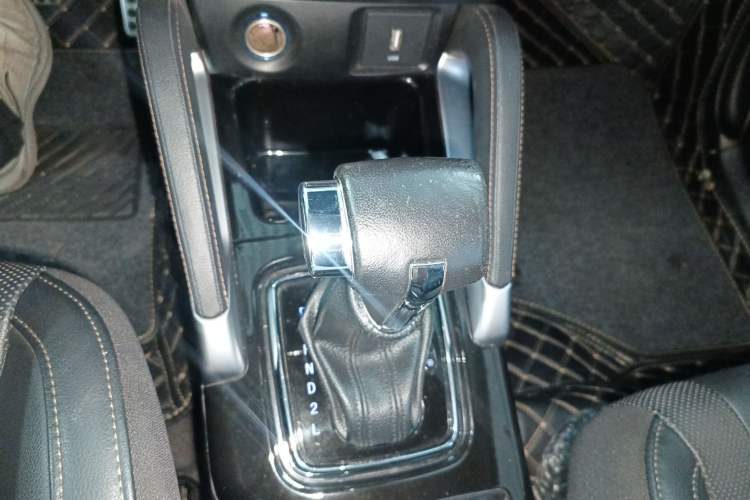 Used BAIC Changhe Q35 2018 1.5L Automatic Smart Edition Gear Lever