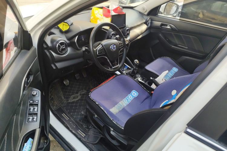 Used BAIC Changhe Q35 2018 1.5L Manual Cool Edition Left Front Seat
