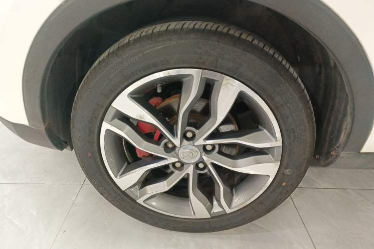 Used BAIC Changhe Q35 2018 1.5L Automatic Smart Edition Left Front Wheel Hub