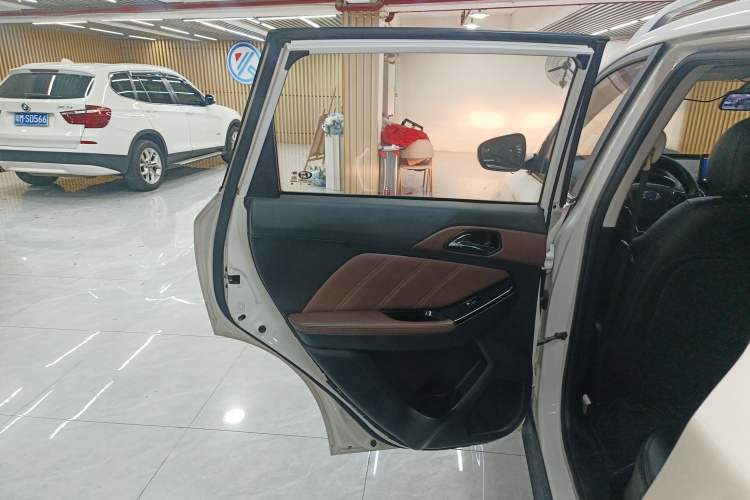 Used BAIC Changhe Q35 2018 1.5L Automatic Smart Edition Left Rear Door Interior