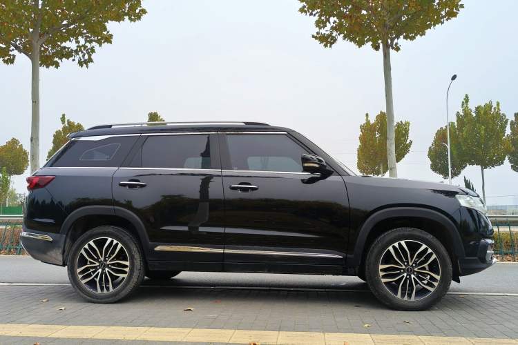 Used BAIC Changhe Q7 2018 1.5T CVT Elite Model Exterior 9
