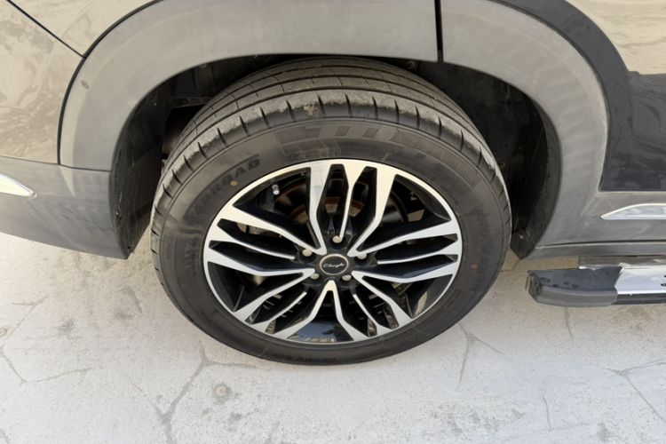 Used BAIC Changhe Q7 2018 1.5T CVT Elite Model Exterior 9