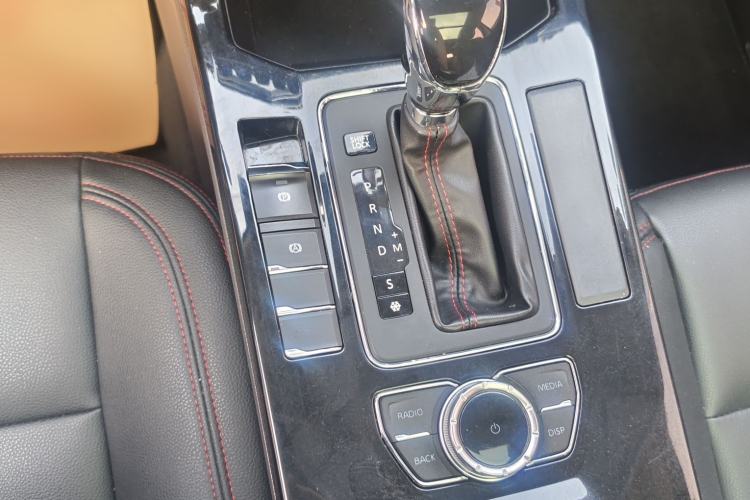 Used BAIC Changhe Q7 2018 1.5T CVT Elite Model Gear Lever