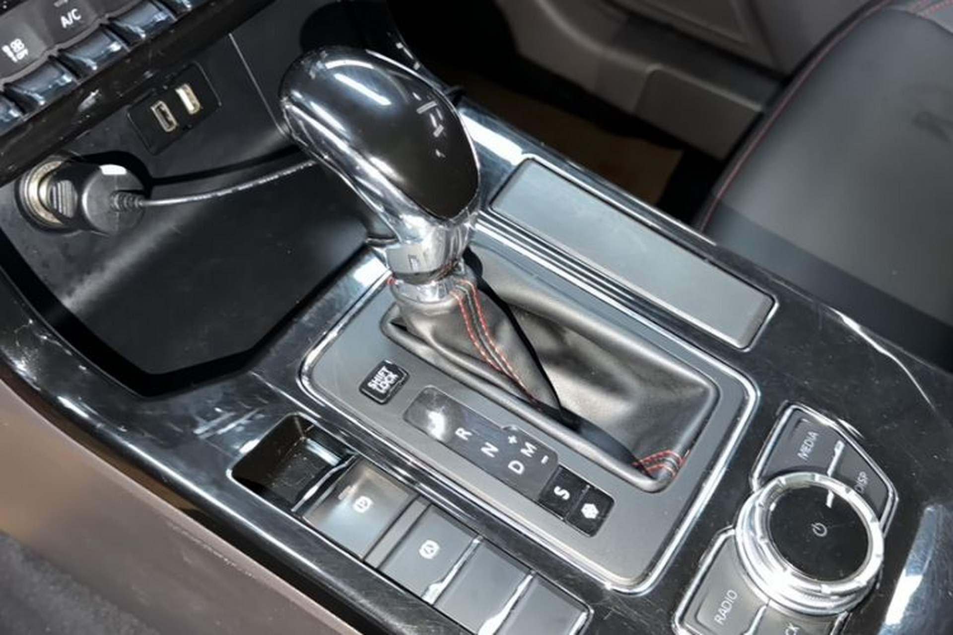 Used BAIC Changhe Q7 2018 1.5T CVT Elite Model Gear Lever