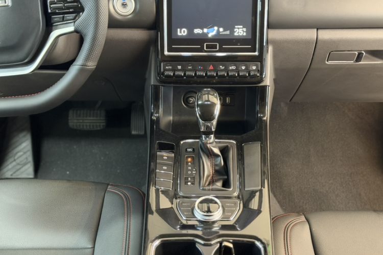 Used BAIC Changhe Q7 2018 1.5T CVT Elite Model Gear Lever
