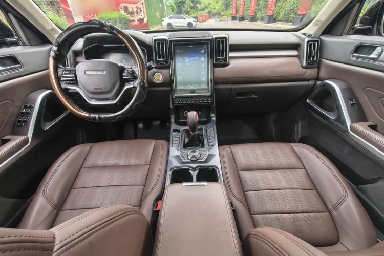 Used BAIC Changhe Q7 2018 1.5T manual luxury version 7 seats Interior 5