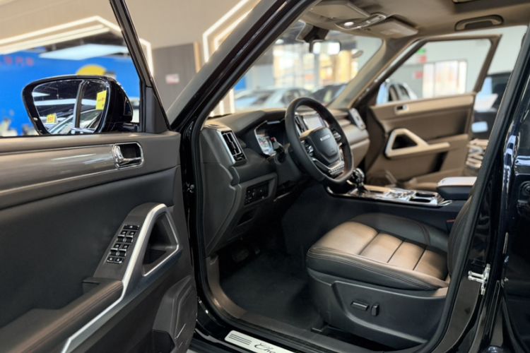 Used BAIC Changhe Q7 2018 1.5T CVT Elite Model Left Front Seat