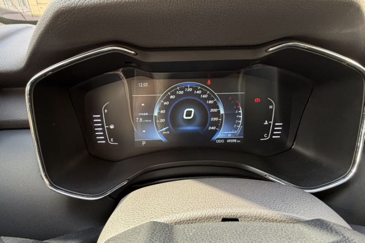 Used BAIC Changhe Q7 2018 1.5T CVT Elite Model Odometer Close Up