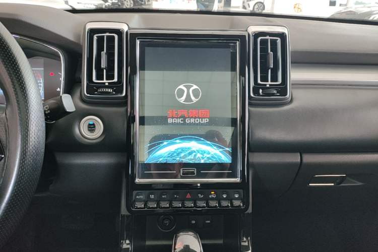 Used BAIC Changhe Q7 2018 1.5T CVT Elite Model Audio And AC Panel