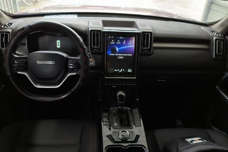 Used BAIC Changhe Q7 2018 1.5T CVT Elite Model Center Console