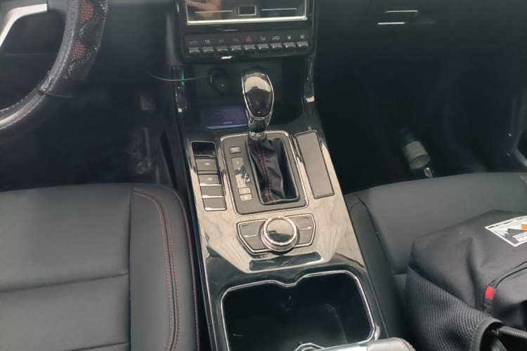 Used BAIC Changhe Q7 2018 1.5T CVT Elite Model Gear Lever