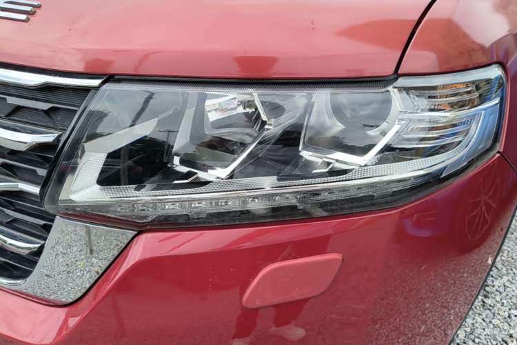 Used BAIC Changhe Q7 2018 1.5T CVT Elite Model Left Front Headlight