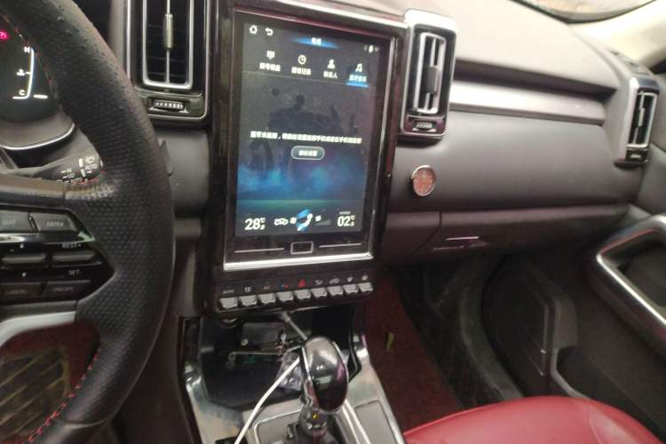 Used BAIC Changhe Q7 2018 1.5T CVT Elite Model Audio And AC Panel