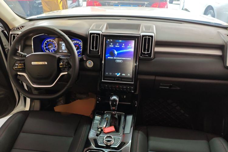 Used BAIC Changhe Q7 2018 1.5T CVT Comfort Model Center Console