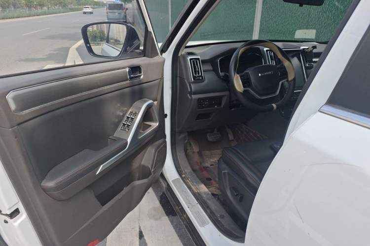 Used BAIC Changhe Q7 2018 1.5T CVT Elite Model Driver Seat