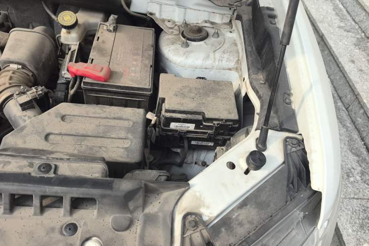 Used BAIC Changhe Q7 2018 1.5T CVT Elite Model Engine Bay Left