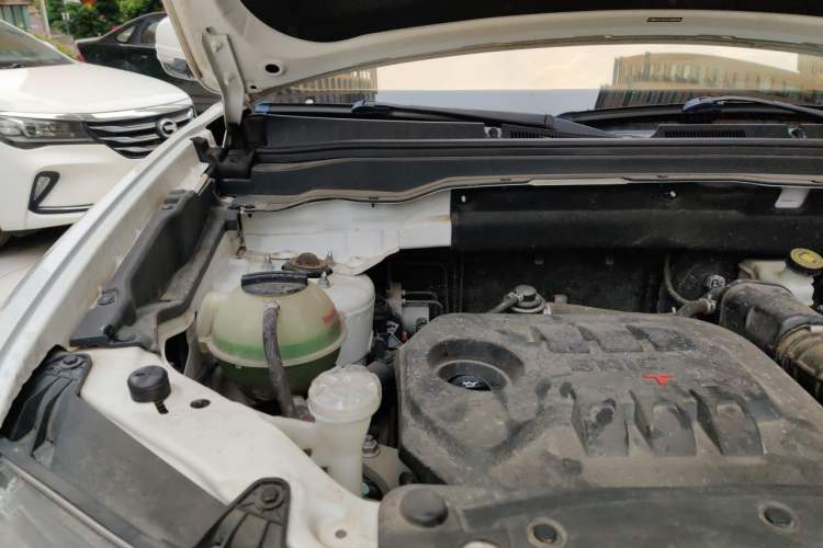 Used BAIC Changhe Q7 2018 1.5T CVT Elite Model Engine Bay Right