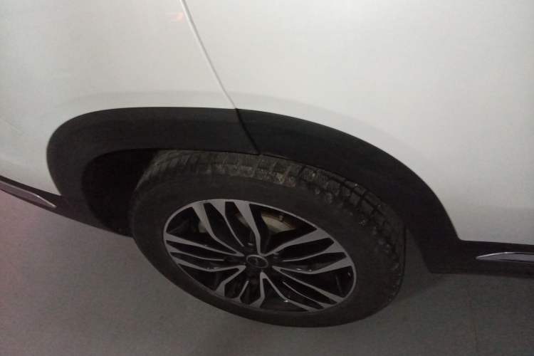 Used BAIC Changhe Q7 2018 1.5T CVT Elite Model Exterior 5