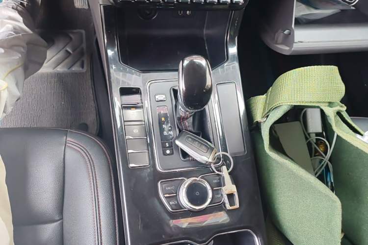 Used BAIC Changhe Q7 2018 1.5T CVT Comfort Model Gear Lever