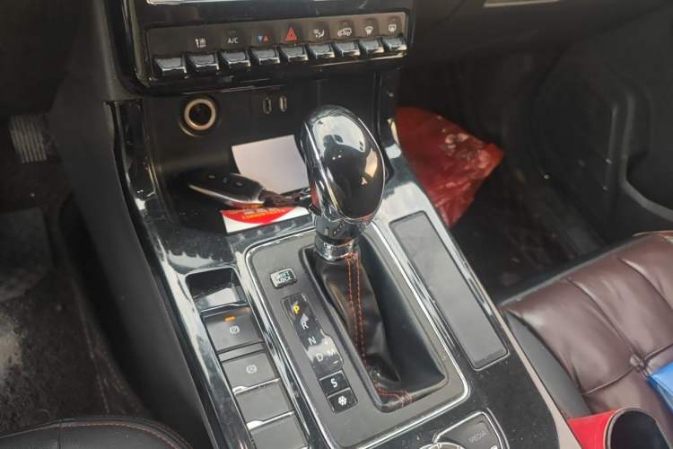 Used BAIC Changhe Q7 2018 1.5T CVT Comfort Model Gear Lever
