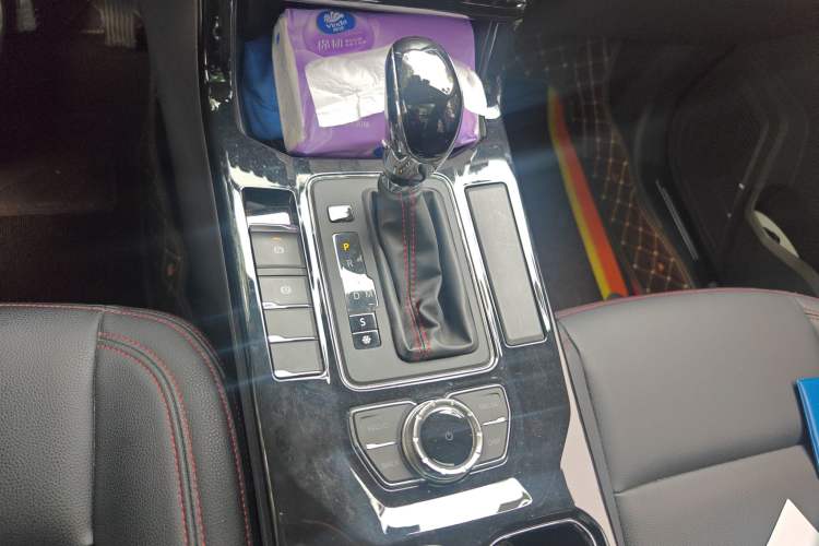 Used BAIC Changhe Q7 2018 1.5T CVT Elite Model Gear Lever