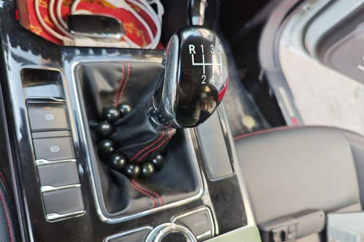 Used BAIC Changhe Q7 2018 1.5T Manual Elite Edition Gear Lever