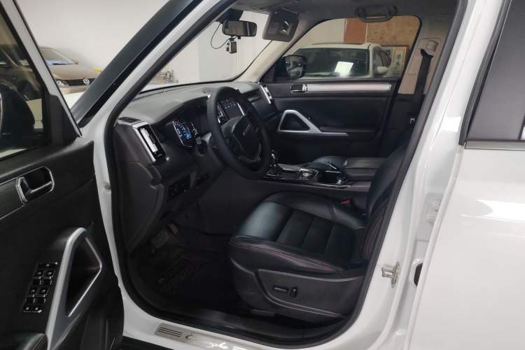 Used BAIC Changhe Q7 2018 1.5T CVT Elite Model Interior 3