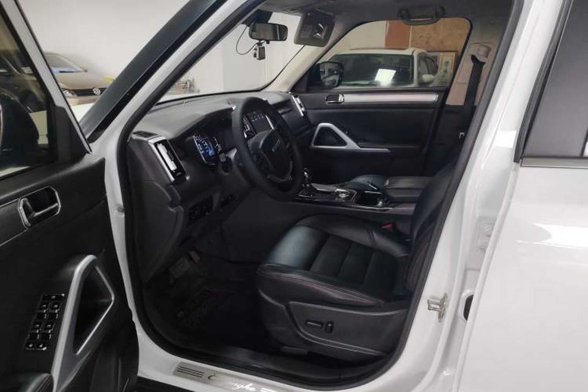 Used BAIC Changhe Q7 2018 1.5T CVT Elite Model Interior 3