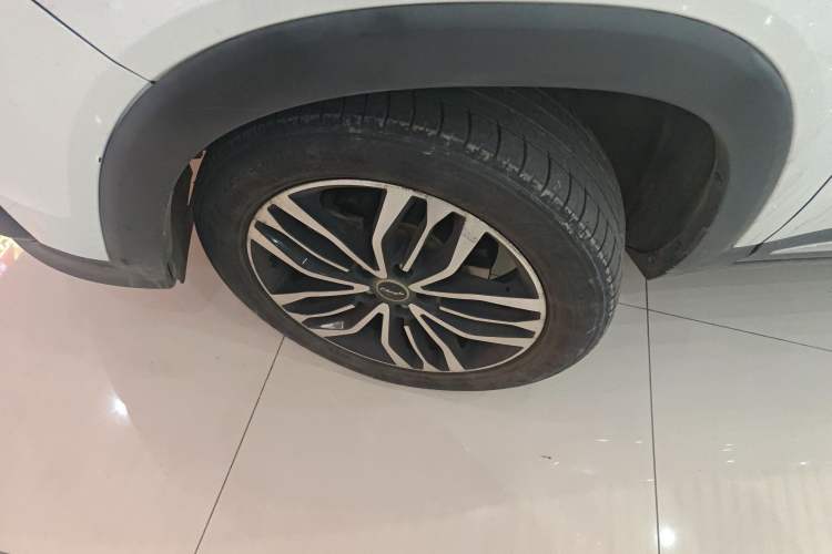 Used BAIC Changhe Q7 2018 1.5T CVT Luxury Model Left Front Wheel Hub