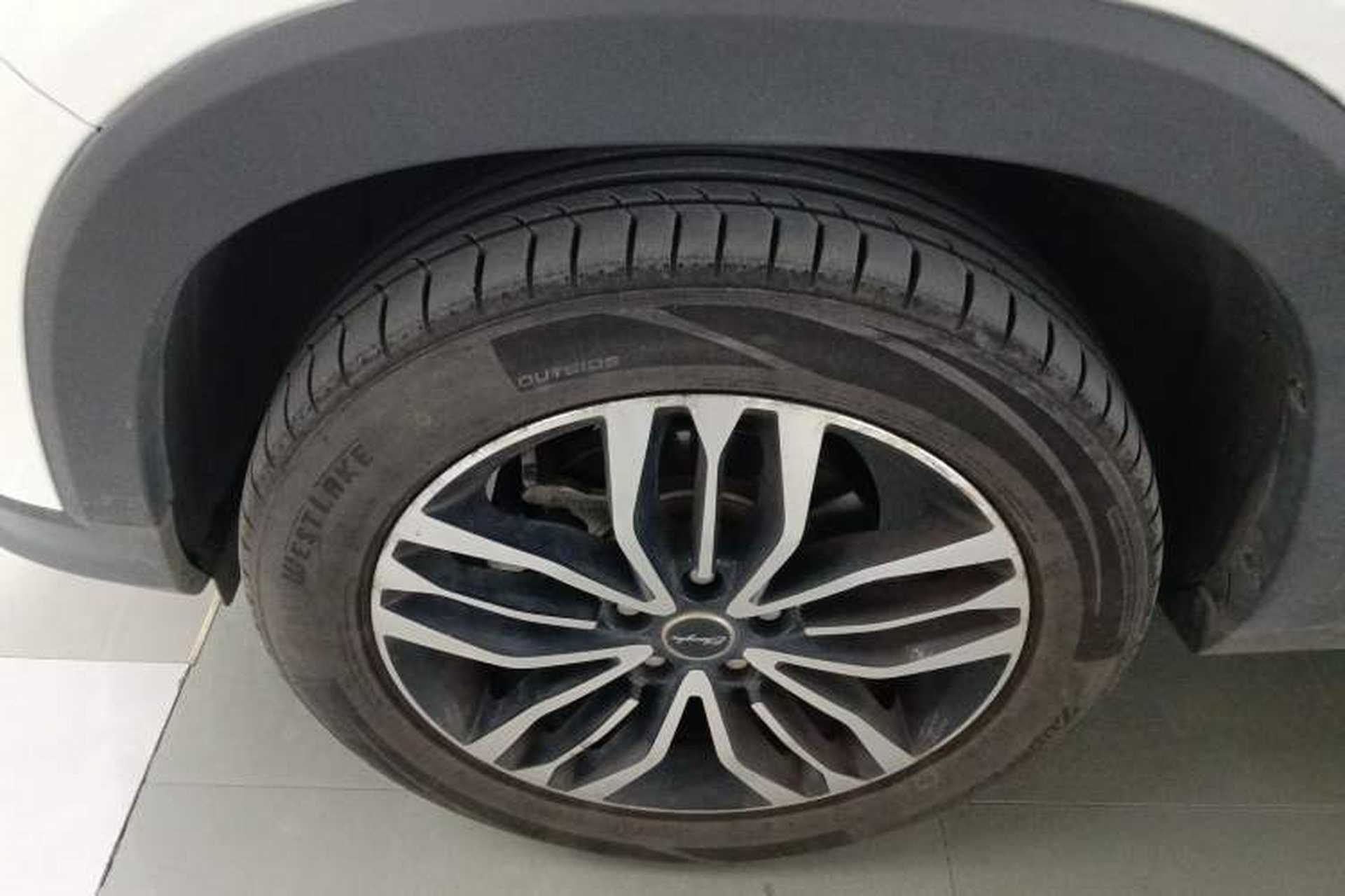 Used BAIC Changhe Q7 2018 1.5T CVT Luxury Model Left Front Wheel Hub